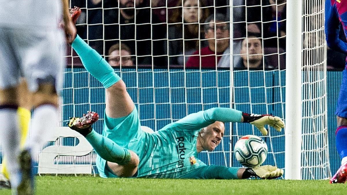 rpaniagua52305065 barcelona  02 02 2020   deportes       ter stegen  durante e200215200234