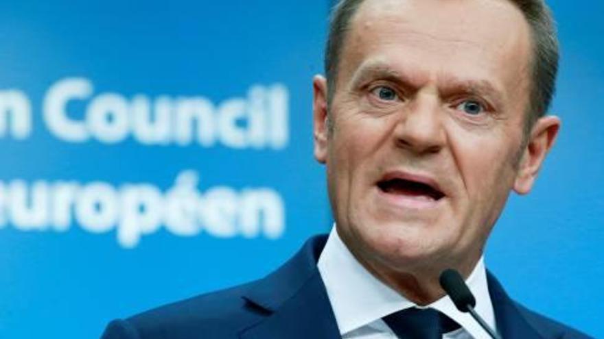 Donald Tusk compareix després de la reunió dels 27, ahir