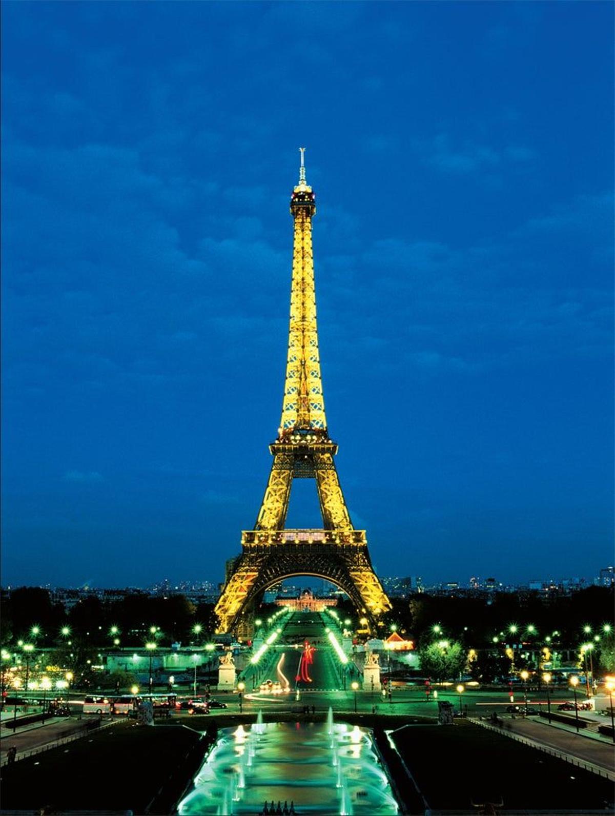 Torre Eiffel de París (Francia).