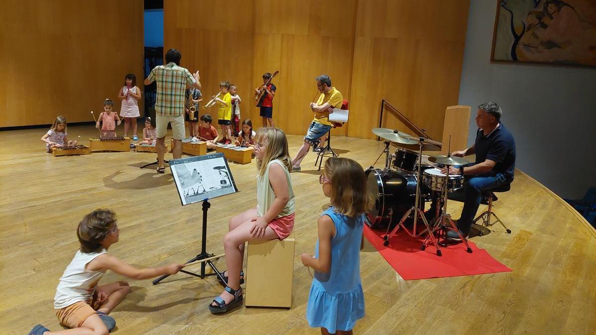 Los más pequeños han podido acercarse a la música en el III Musicarte.