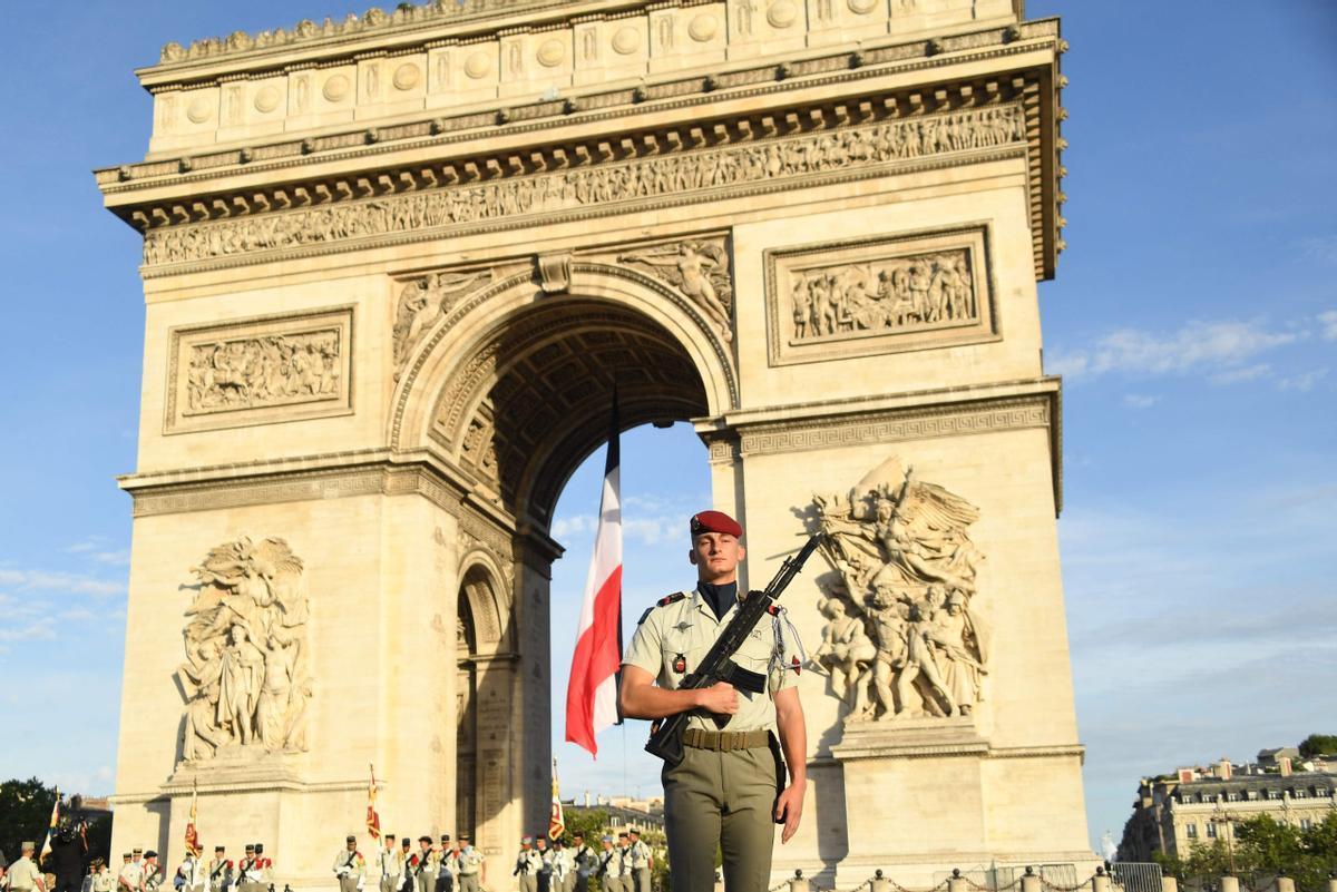 Francia celebra su Día Nacional