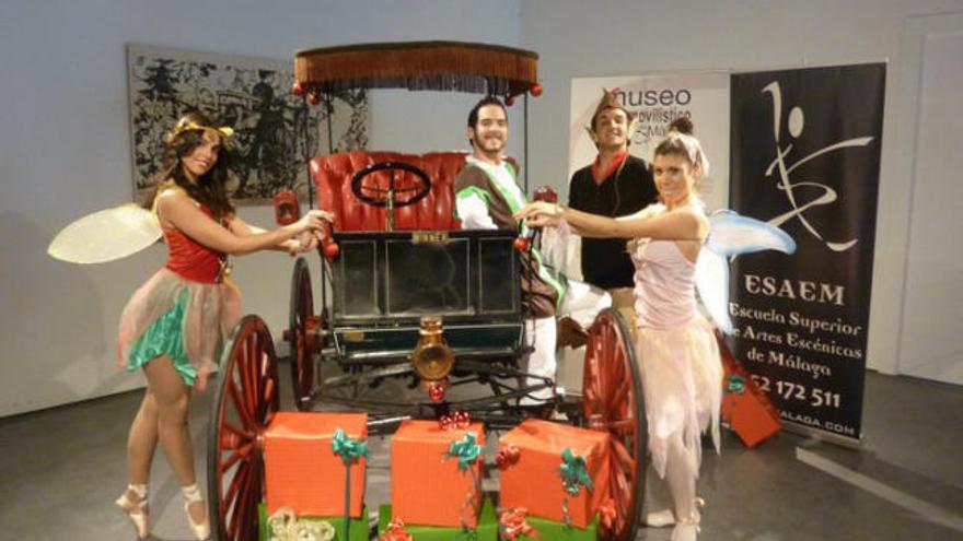 El 23 de diciembre el Museo del Automóvil de Málaga recibirá al duende de Navidad