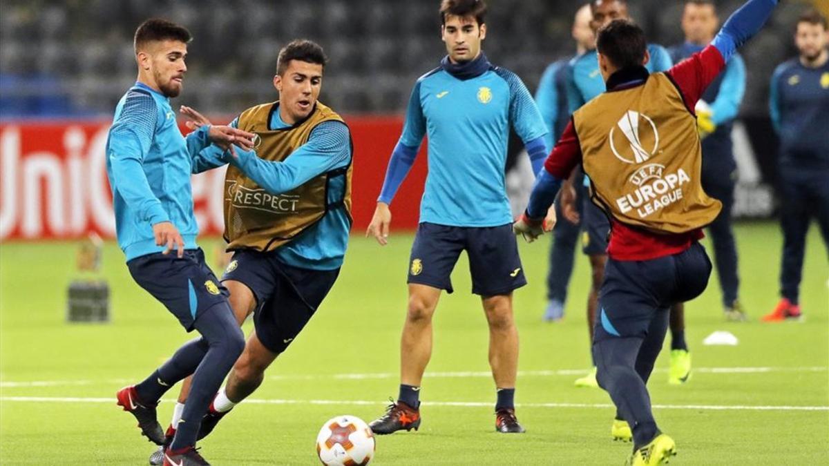 El Villarreal realizó un último entrenamiento en el Astana Arena