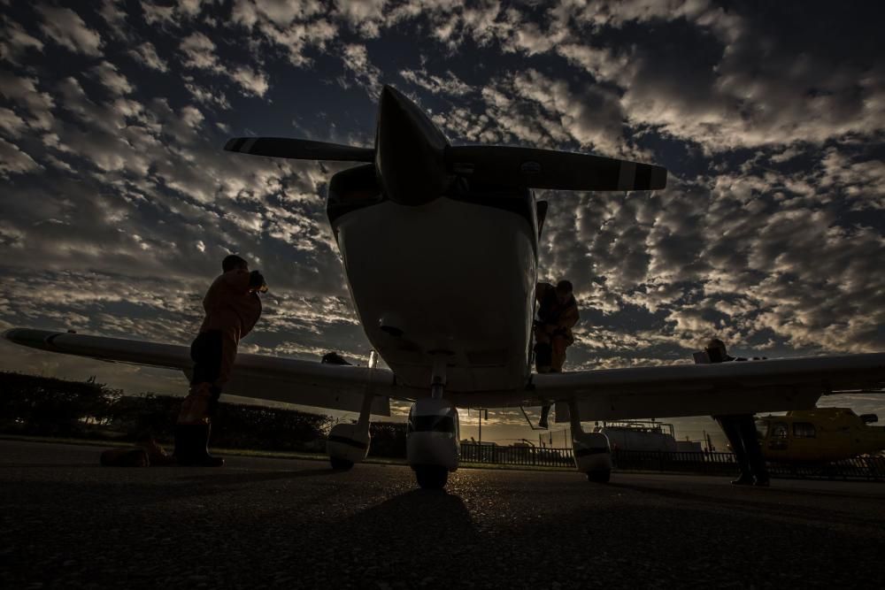 Manuel Díaz y su copiloto inician su vuelo desde la Morgal a Plymouth