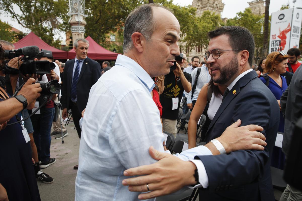 El secretario general de Junts, Jordi Turull, y el ’president’ Pere Aragonès.