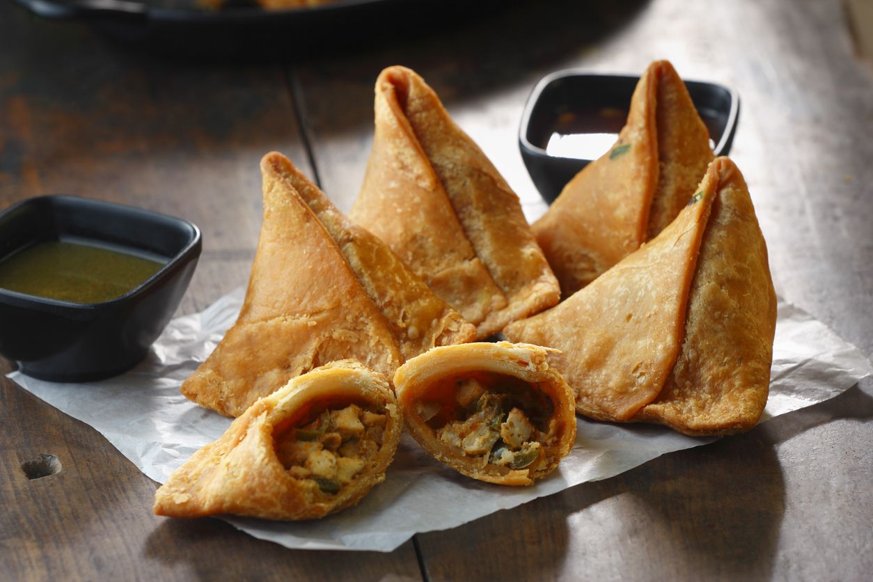 Las samosas son el aperitivo más popular de la India