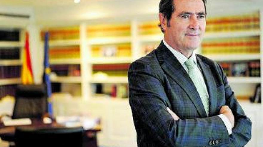 La CEOE ve una «locura» reabrir ahora la contrarreforma laboral