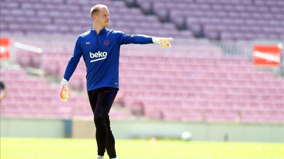 Ter Stegen se asocia bien con la defensa blaugrana