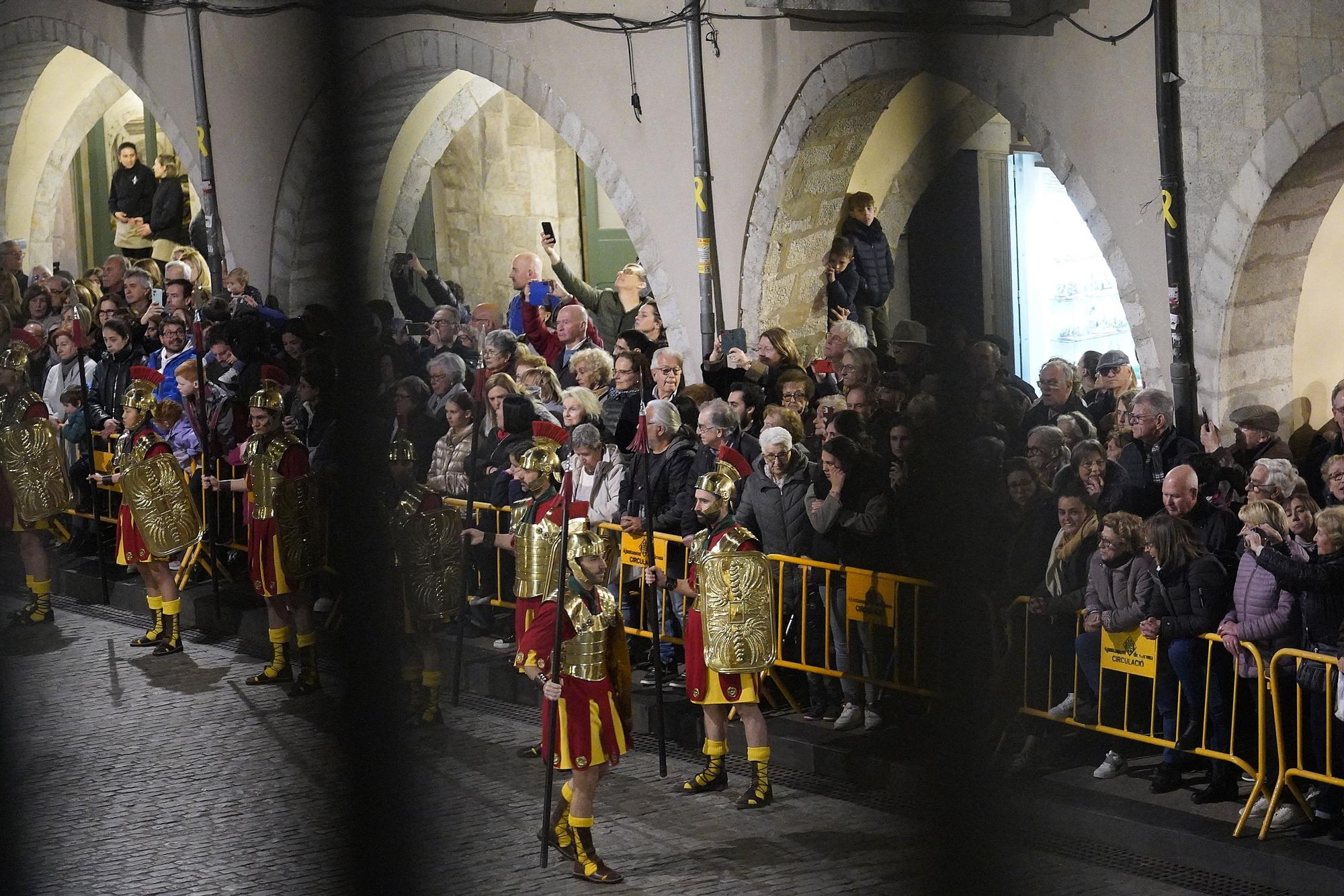 Els Manaies de Girona entreguen el Penó a Joan Alenyà