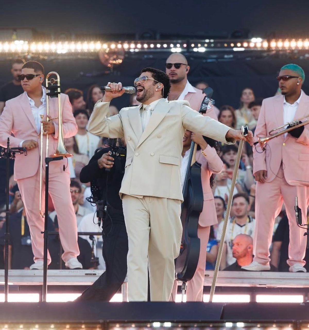 Bad Bunny abre su gira en España en el Estadio Olímpico Lluís Companys de Barcelona