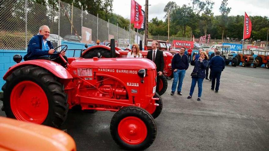 César Sánchez, de Hitraf, durante una exposición con motivo de su 30º aniversario. // Bernabé