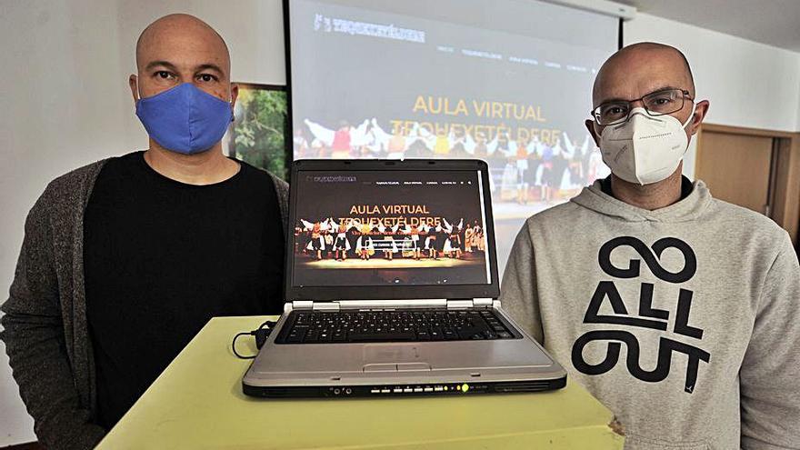 Presentación del aula virtual de Tequexetéldere.  | // BERNABÉ/JAVIER LALÍN