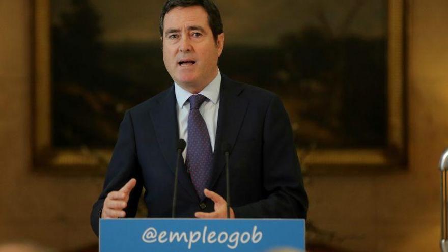 Garamendi, elegido presidente de la CEOE por aclamación