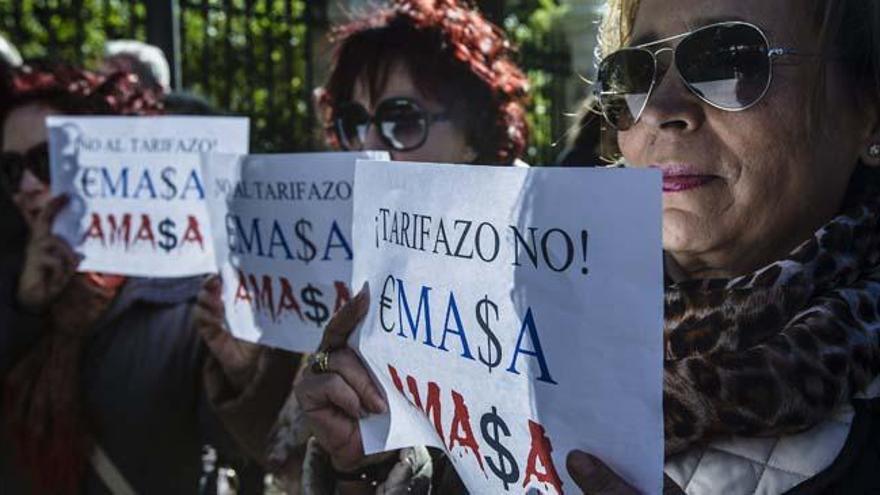 Una de las protestas que se produjeron contra el nuevo sistema de cobro de Emasa