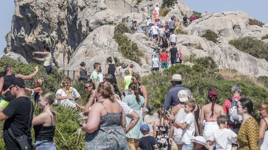 Masificación turística: Mallorca se desborda.