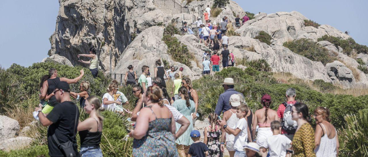 Masificación turística: Mallorca se desborda.