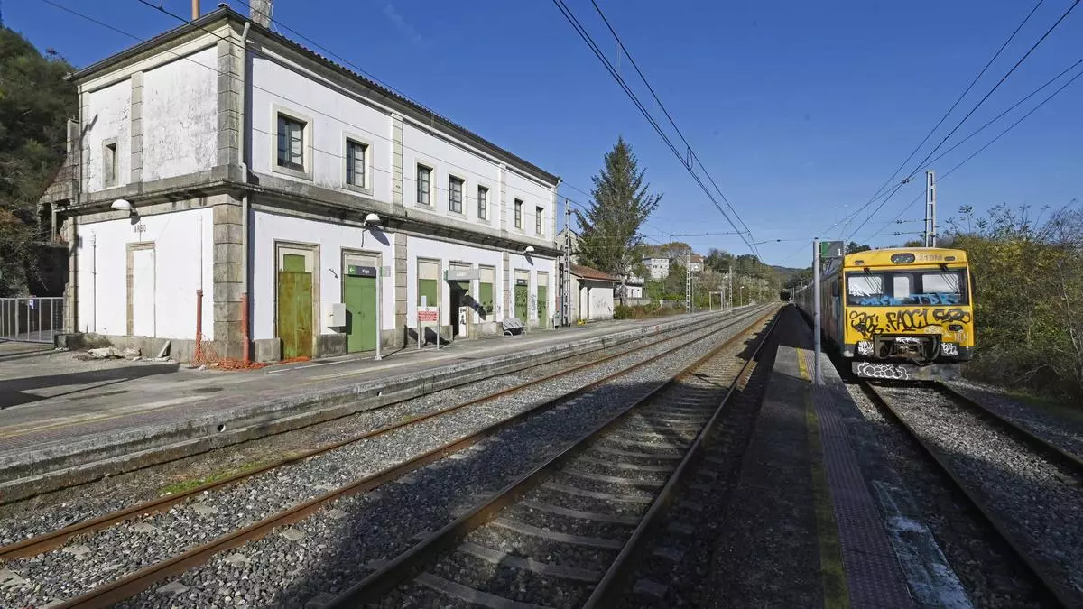 Solo tres estaciones de la línea del Miño contabilizan más de cinco viajeros al día