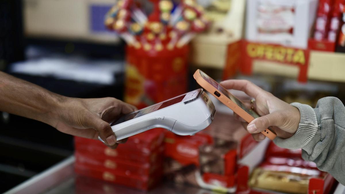 Este lunes en Barcelona fueron afectados datáfonos por la caída de la nube de Amazon.