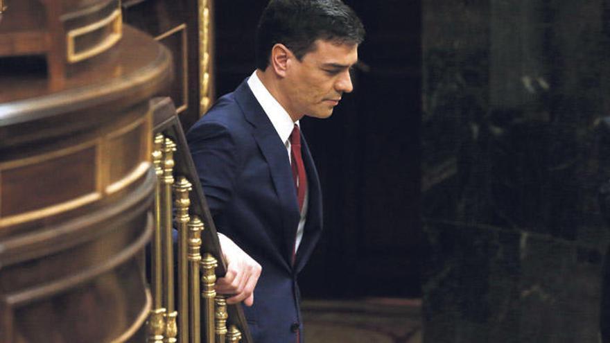 Sánchez fracassa després d´un tens debat que presagia eleccions