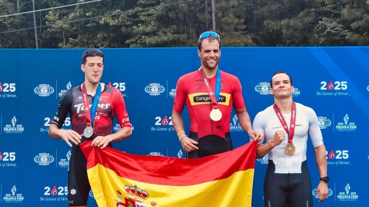 Javier Sánchez Cidoncha, con la medalla de oro.