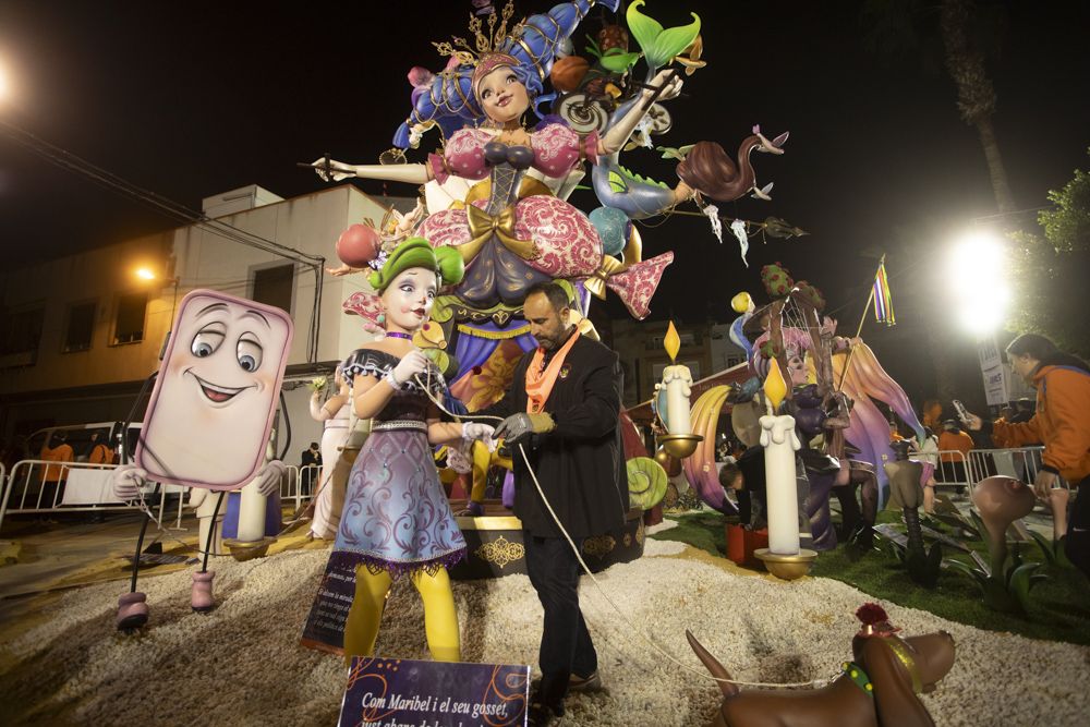 Plantà de las Fallas en Sagunt