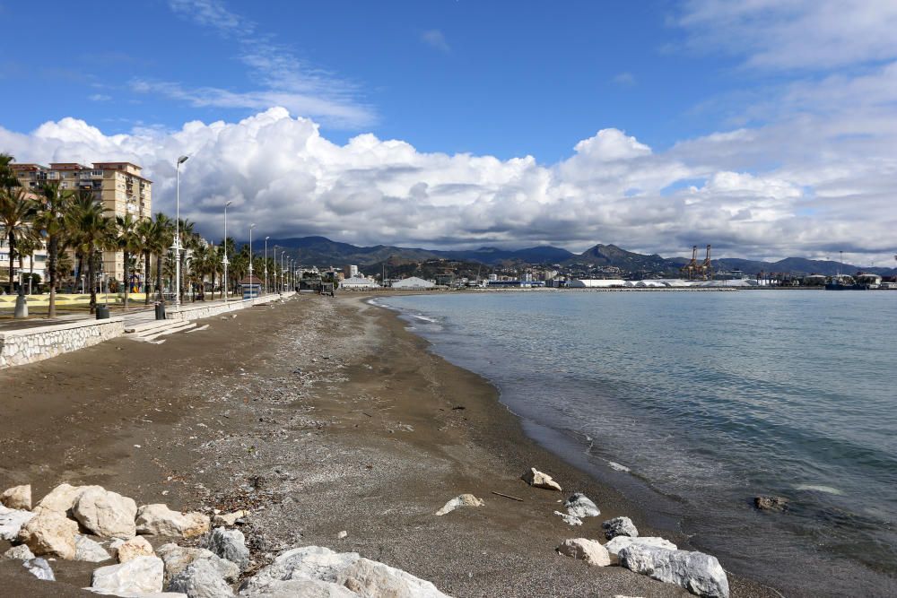 Playas cerradas en Málaga en el inicio de la primavera