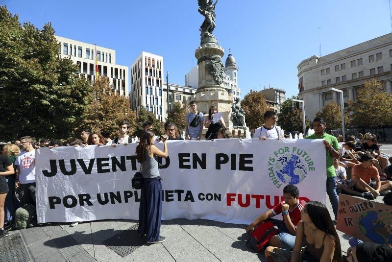 Manifestación por el clima en Zaragoza