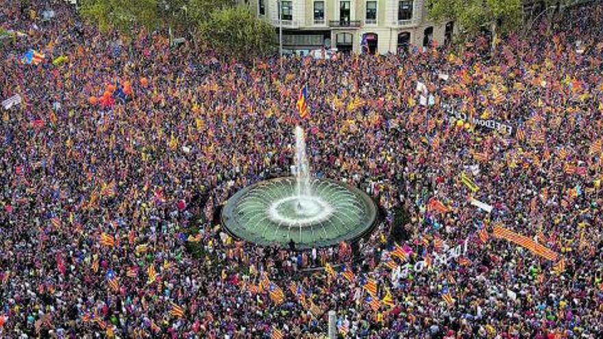 Diada: de la unitat antifranquista a la pugna ERC-Junts