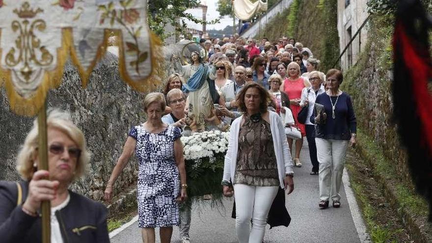 Riberas cierra con una procesión las fiestas de Nuestra Señora