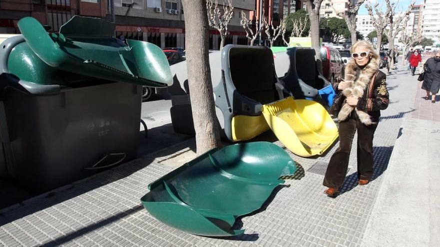 Los contenedores del entorno de San Esteban serán soterrados para mejorar la zona.