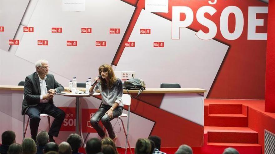 Borrell anima a no tener miedo a una posible bicefalia en el PSOE aragonés
