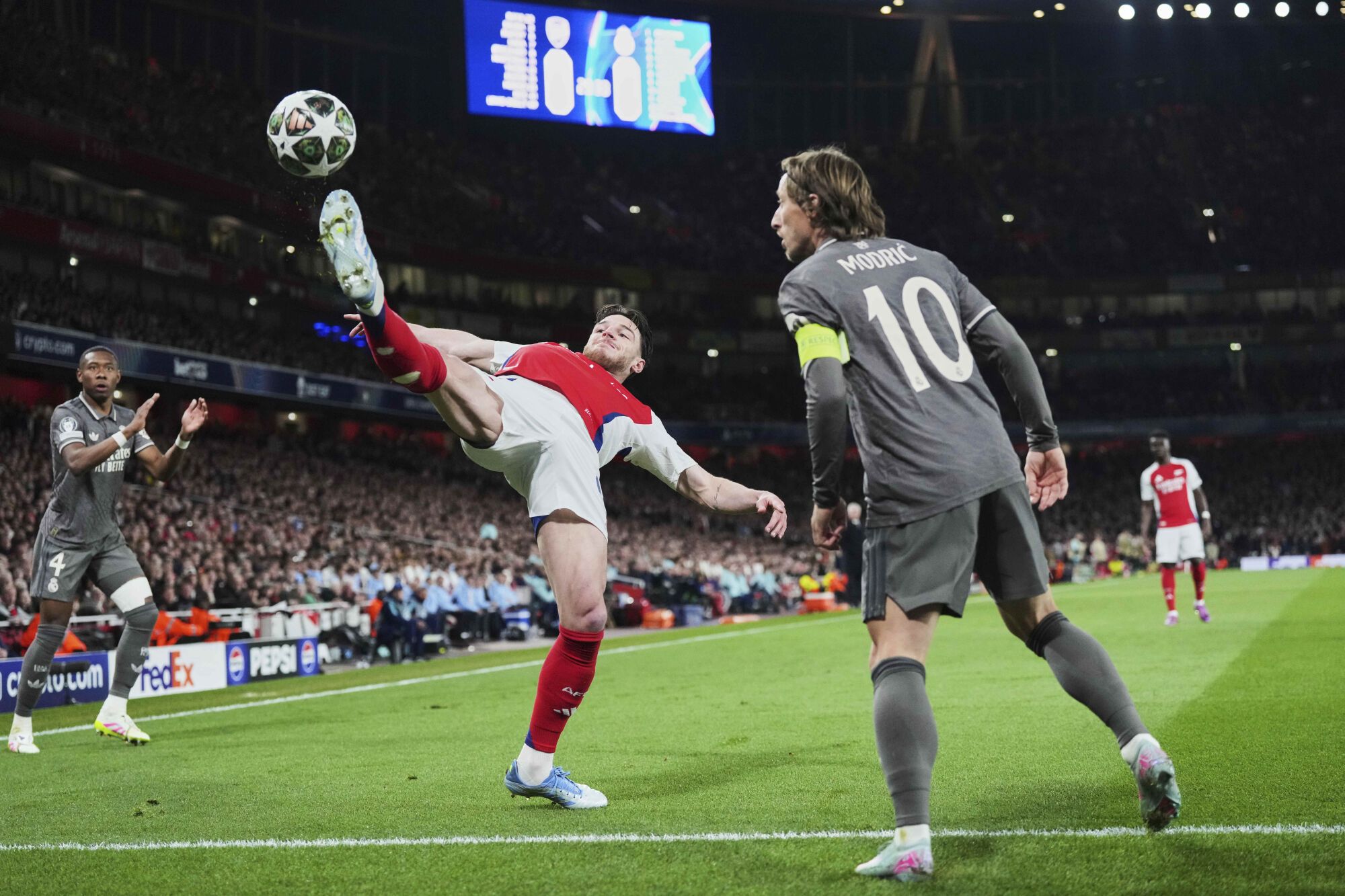 Arsenal - Real Madrid.