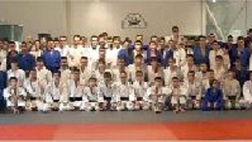 El dojo del Centre de Tecnificació del Bagesrep una concentració de 196 judoques