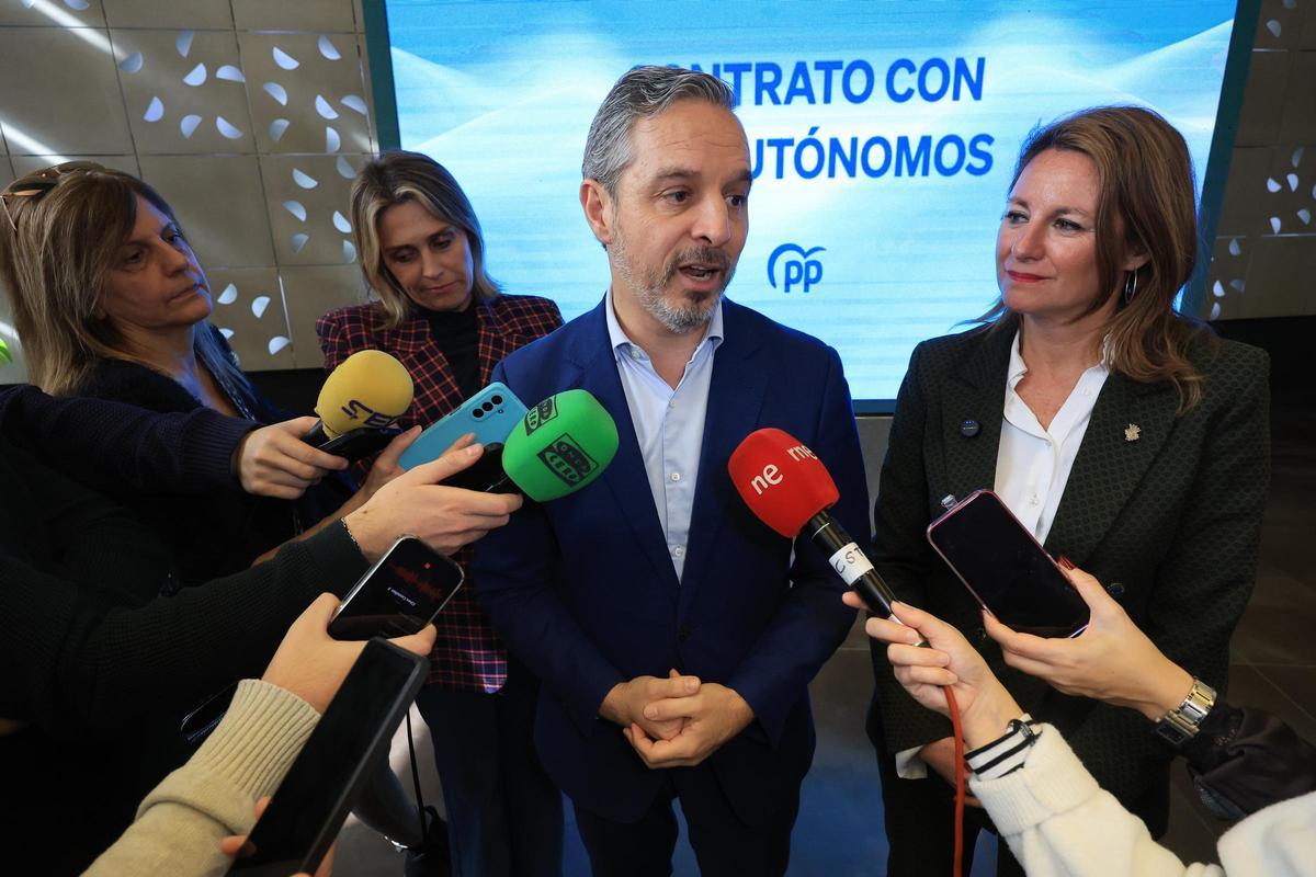 Acto de presentación del contrato de los autónomos del PP en Castellón