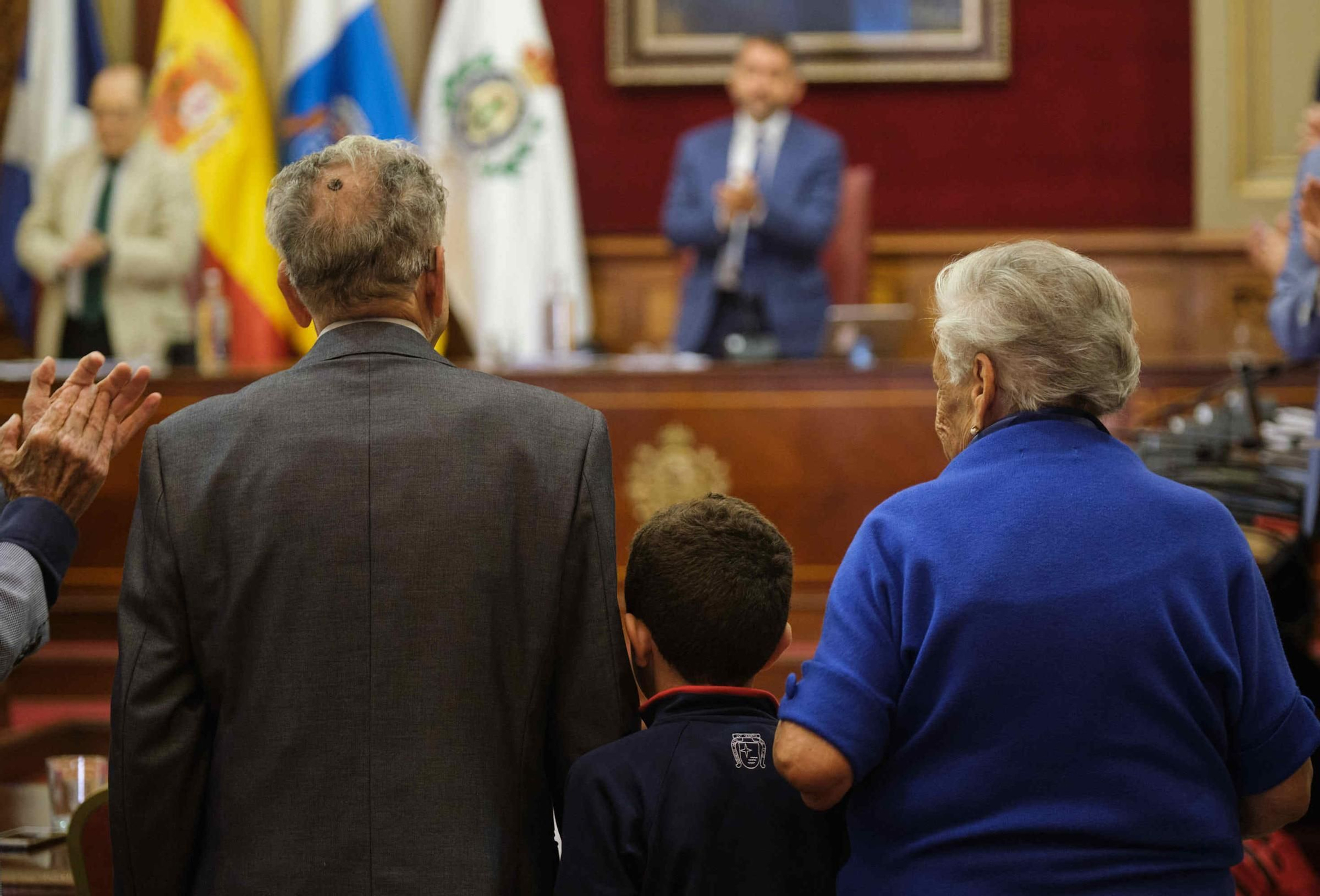 Homanaje a Juan Viñas en el Ayuntamiento de Santa Cruz