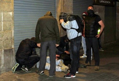 Las calles del centro de Barcelona han sido escenario de nuevos disturbios a la conclusión de la marcha convocada para protestar por el desalojo y derribo del centro ‘okupa’ de Can Vies.