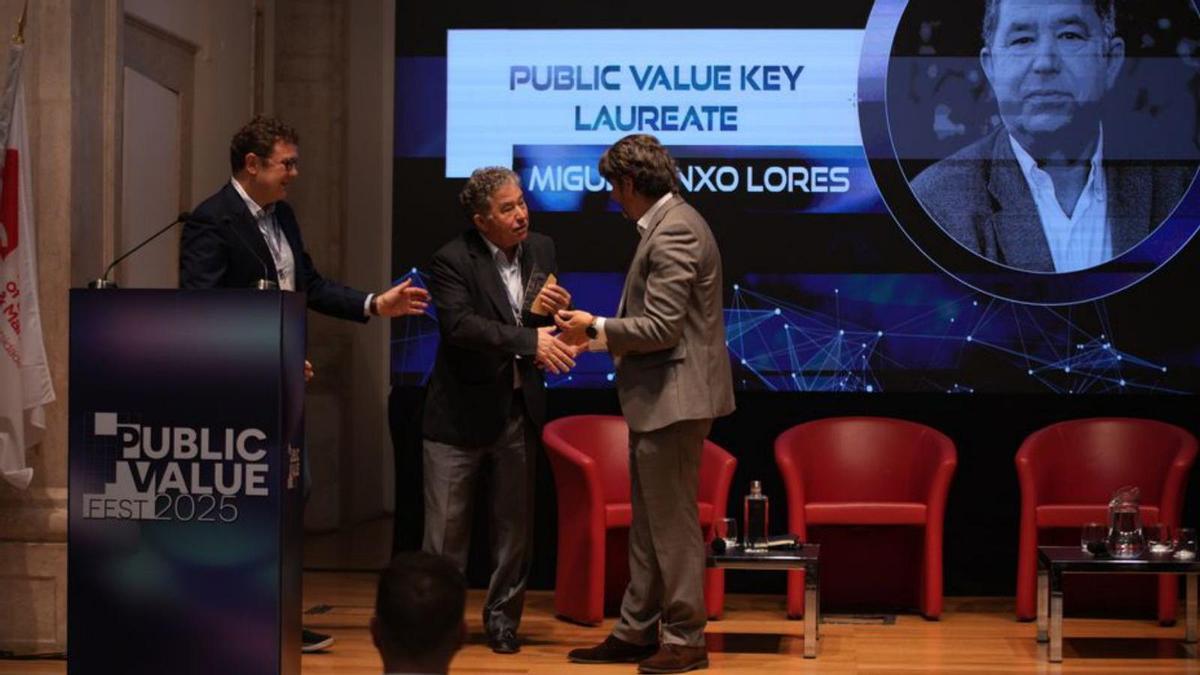Momento de la entrega de la Chave do Valor Público.