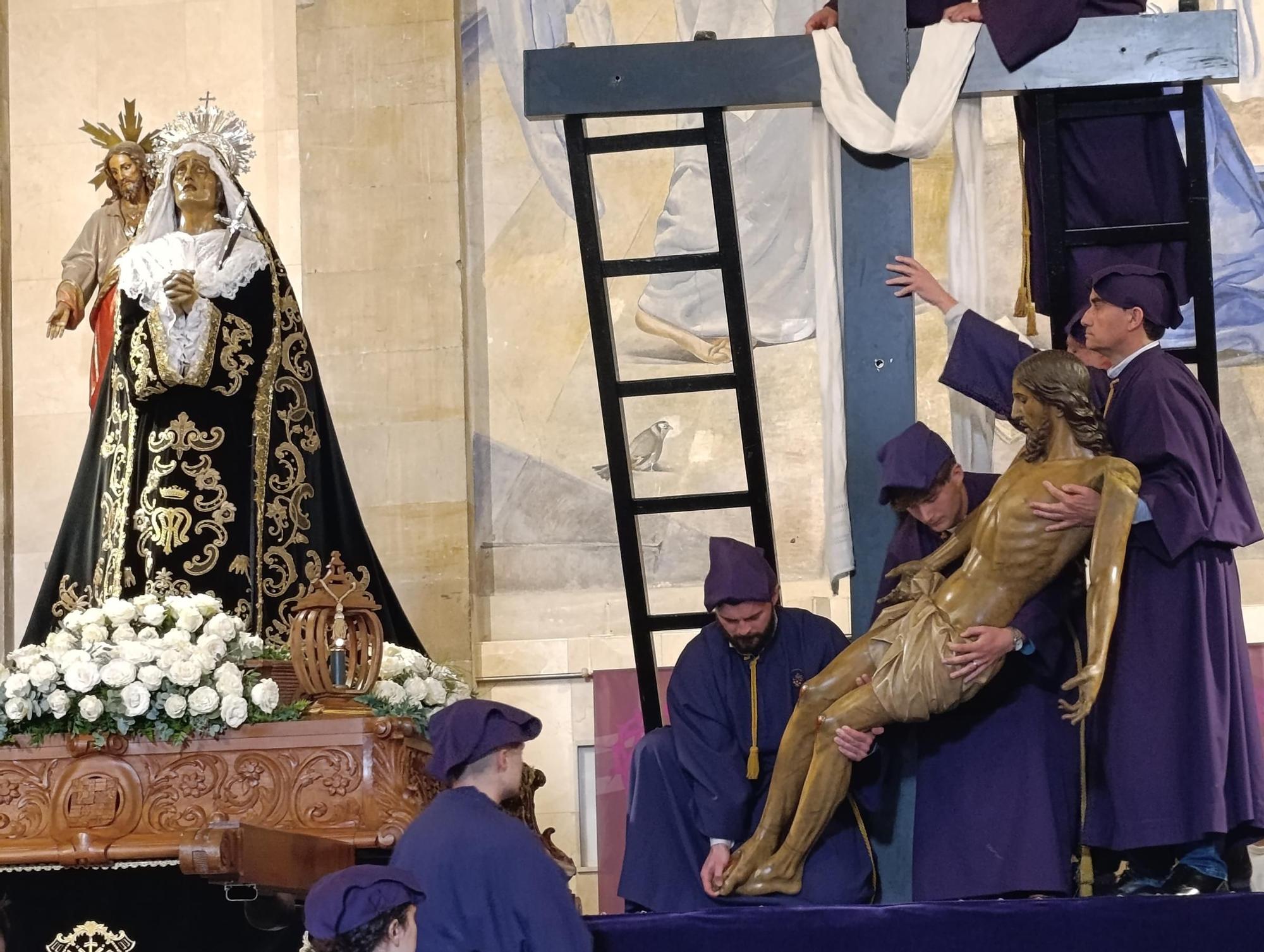 El Sermón del Desenclavo y el Santo Entierro, en imágenes