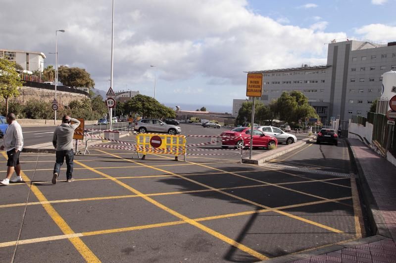 Obras en el aparcamiento de La Residencia.