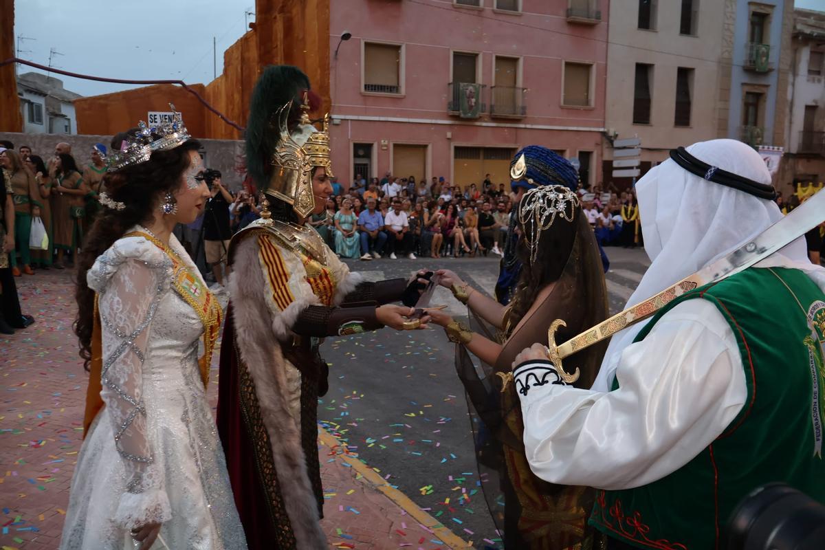 Novelda da inicio a las Fiestas Patronales y de Moros y Cristianos