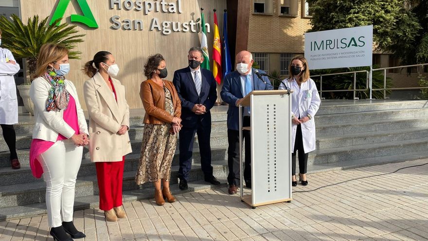 Jesús Aguirre comparece en el Hospital San Agustín.
