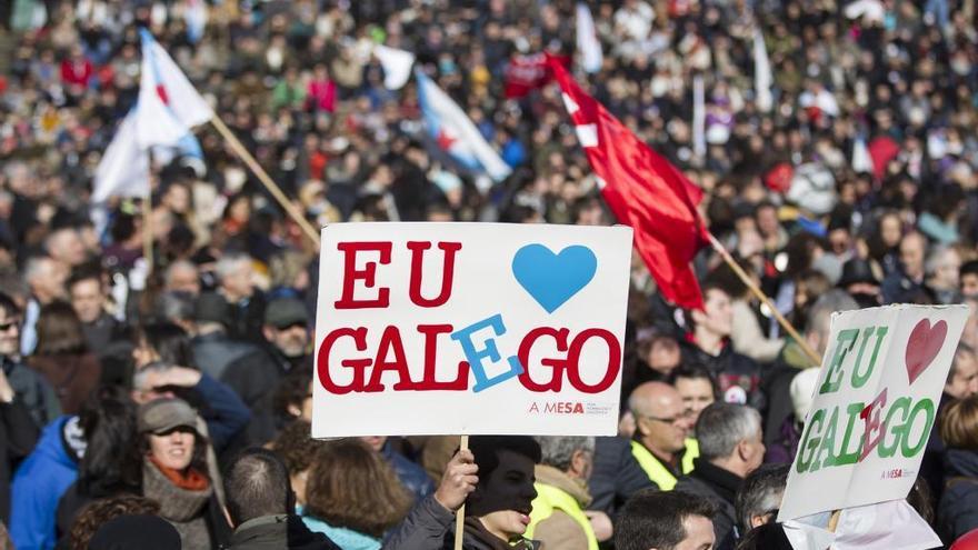 Manifestación organizada por Queremos Galego.