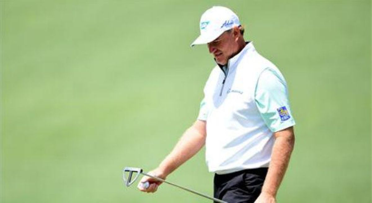 El golfista sud-africà Ernie Els comença el Masters d’Augusta fallant sis ’putts’ a menys d’un metre en el primer forat del torneig.