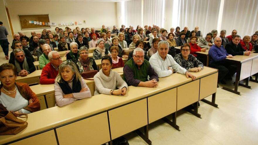 Encuentro alumnos de la Universidad de la Experiencia