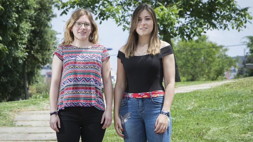 Eva Adell y Mireia Camañes