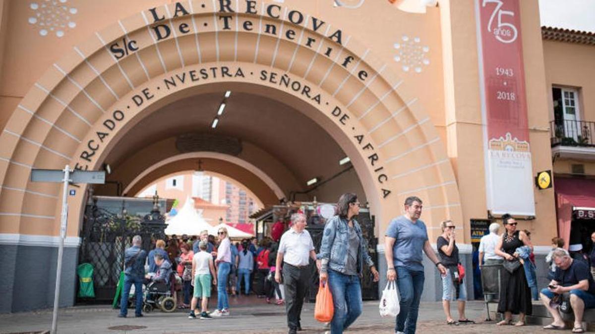 Mercado Nuestra Señora de África, en Santa Cruz.