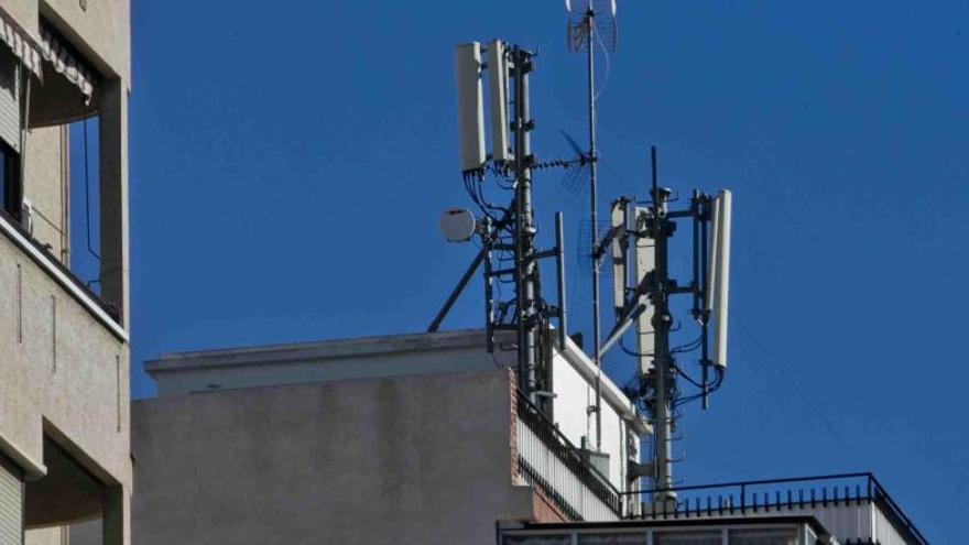 Elche mejorará la cobertura telefónica con 72 nuevas antenas