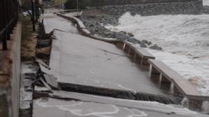 L’AMB demana ajuda al ministeri per reparar els danys de l’onatge al litoral