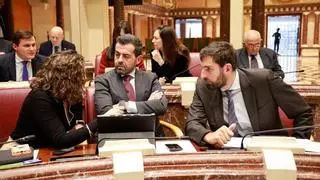 Vox sigue apretando al PP y exige eliminar de los presupuestos partidas LGTBI, Agenda 2030 y sobre "ideología de género"