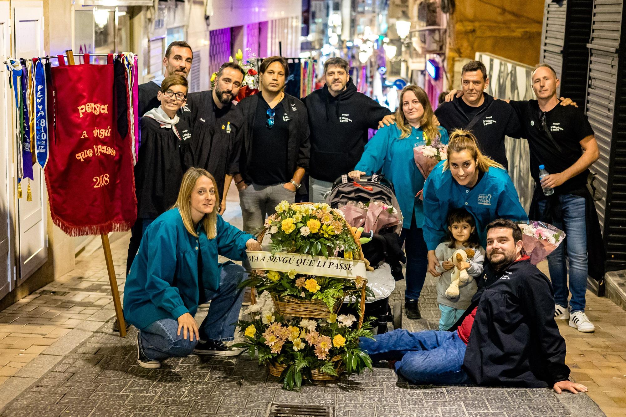 Ofrenda de flores a la Mare de Déu del Sofratge